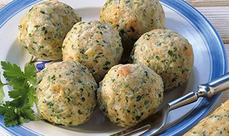 Knodel o canederli versión vegetariana